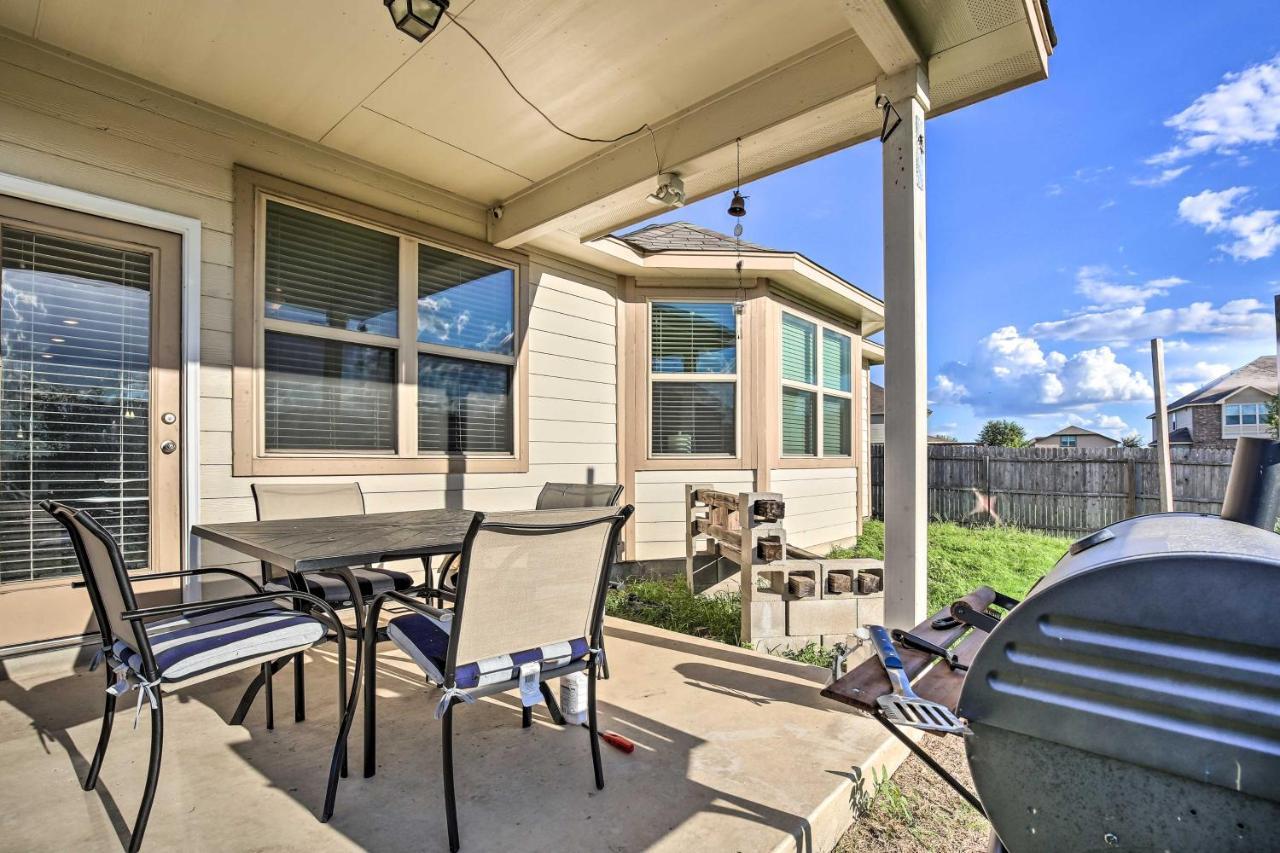 San Antonio Home With Yard About 8 Mi To Lackland! Экстерьер фото
